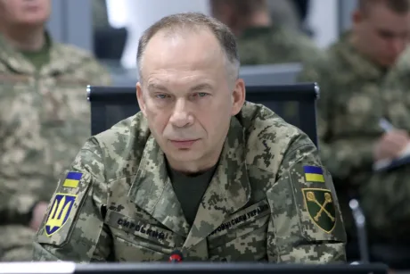 Oleksandr Sîrski discutând despre stabilizarea frontului din Ucraina.