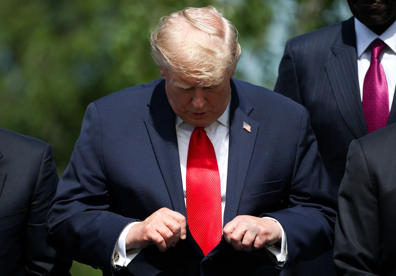 Donald Trump discutând despre situația din Iran și execuțiile politice.