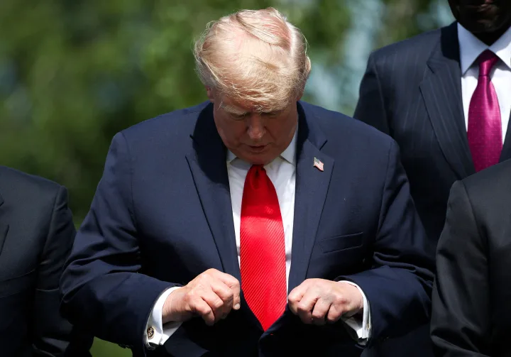 Donald Trump discutând despre situația din Iran și execuțiile politice.