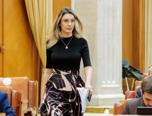 Diana Buzoianu discutând despre legea căsătoriei forțate în Parlament.
