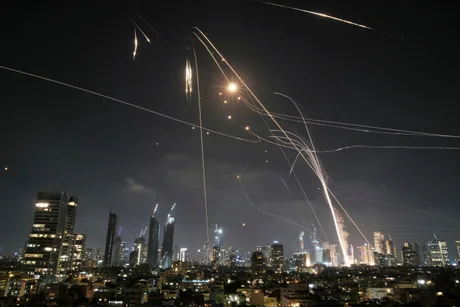 Atacuri cu rachete asupra Israelului, în scădere conform armatei israeliene.