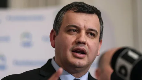 Eugen Tomac discută despre formarea unui nou guvern tehnic.