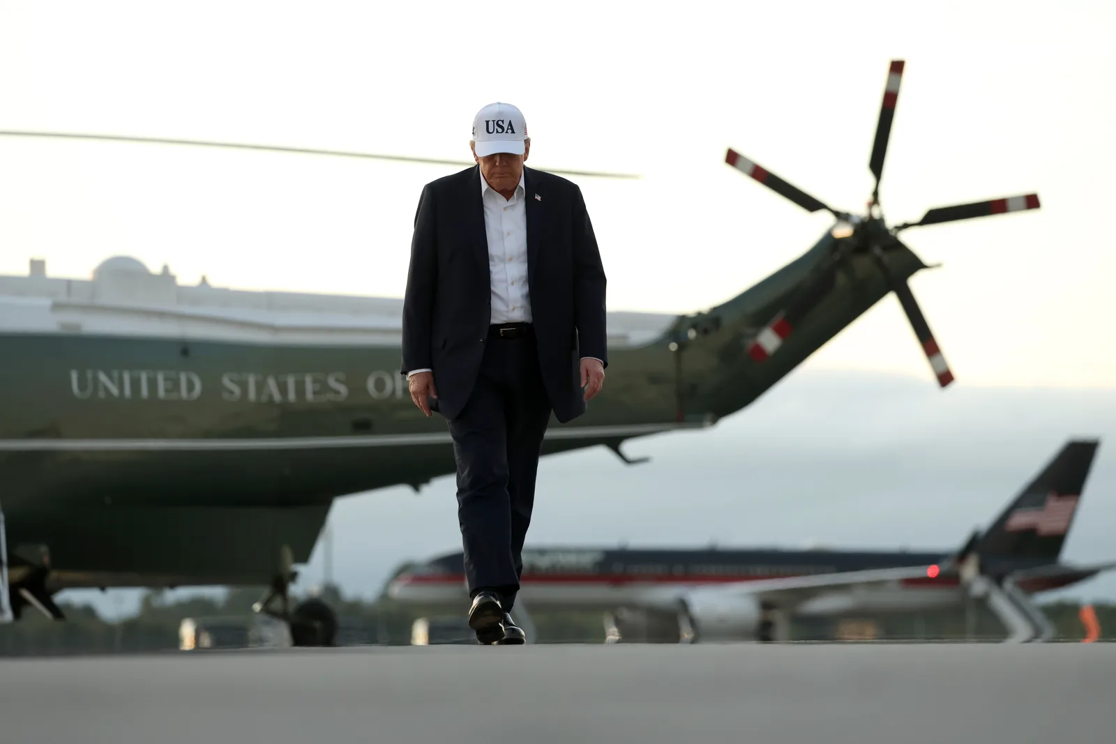 flydubai, arabia saudita, donald trump - copertă