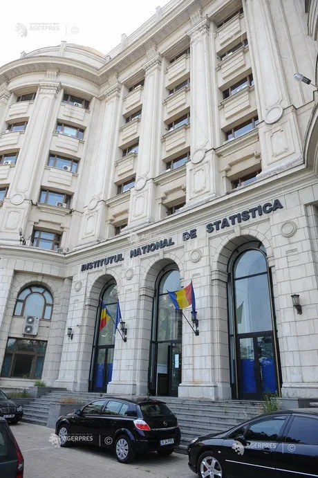Clădirea Institutului Național de Statistică din România, un simbol al datelor economice.