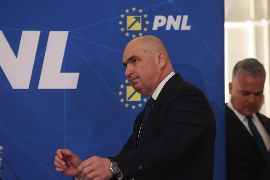 Ilie Bolojan discutând despre hotărârile PNL și respectarea instanței.