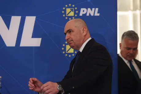 Ilie Bolojan discutând despre hotărârile PNL și respectarea instanței.