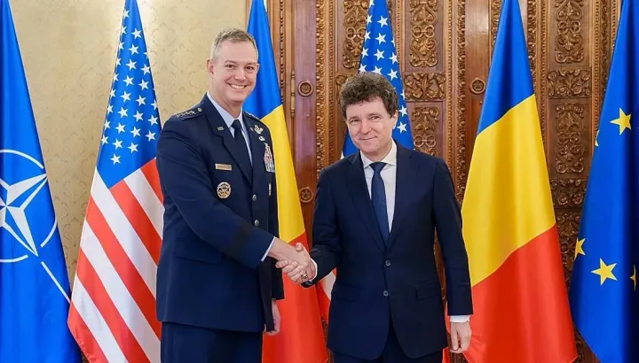 Militari din diverse țări colaborează pentru antrenamente comune.