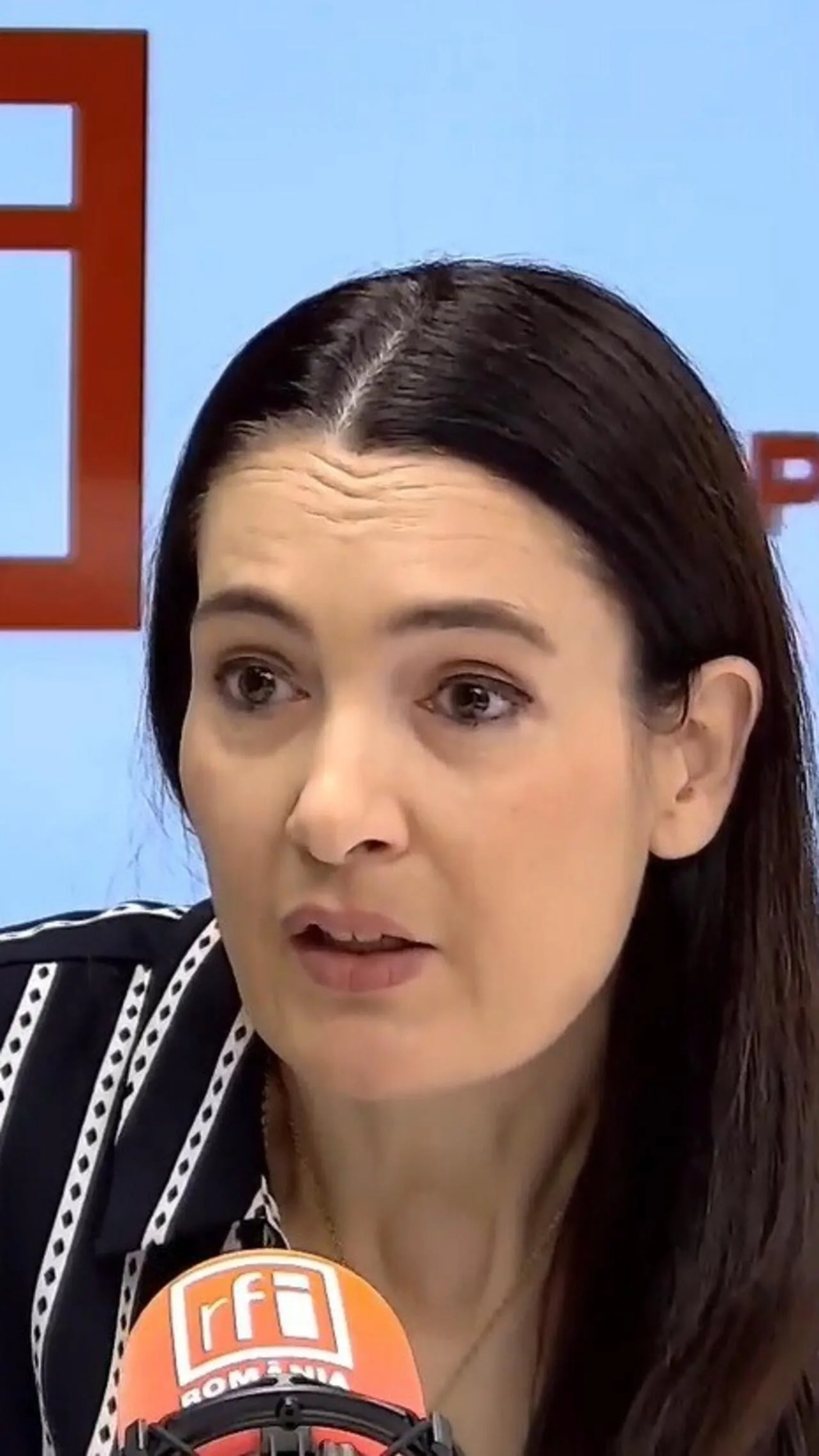 Clotilde Armand discută despre instabilitatea politică din România.