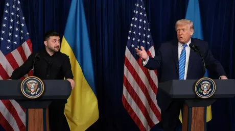Zelenski și Trump la o conferință de presă comună.