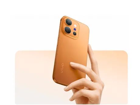 Smartphone Vivo X300 E cu design elegant și camere avansate Zeiss.