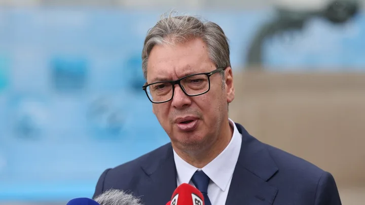 Aleksandar Vucic anunță demisia din funcția de președinte al Serbiei.