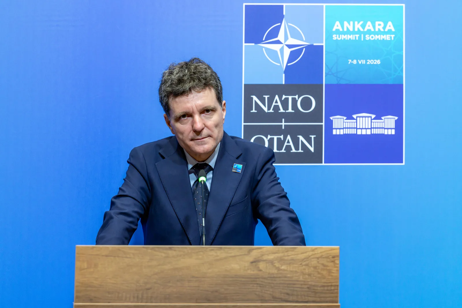 Nicușor Dan discută despre provocările Rusiei în Europa.