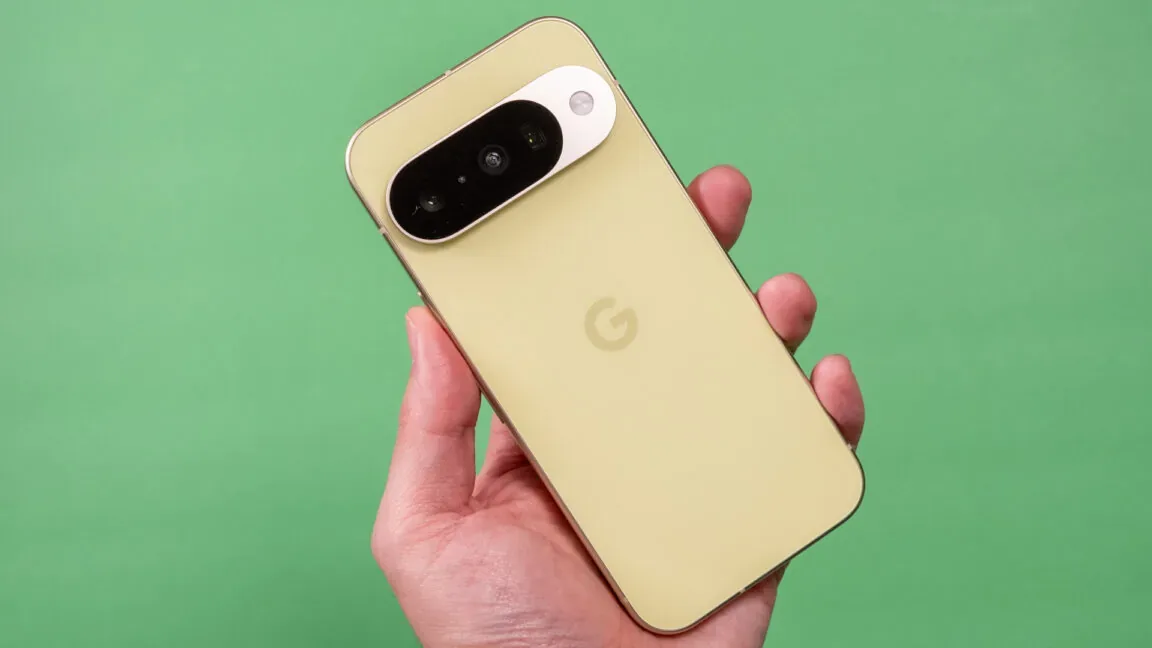 Modemul Pixel 10 îmbunătățit pentru securitate mai bună în comunicații.