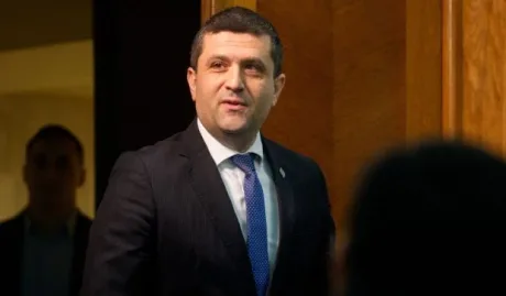 Radu Miruță discută despre opțiunile politice pentru viitorul guvern.