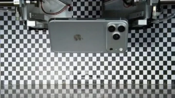 Documente confidențiale despre iPhone 18 Pro expuse în urma unei breșe de securitate.