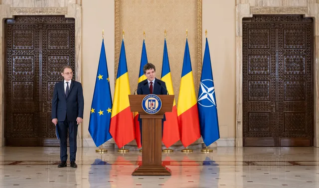 Luca Niculescu discută despre formarea guvernului în contextul crizei politice actuale.