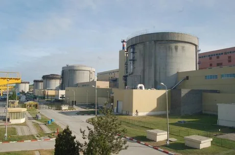 Unitatea 2 de la CNE Cernavodă, în contextul opririi controlate din cauza debitelor scăzute.