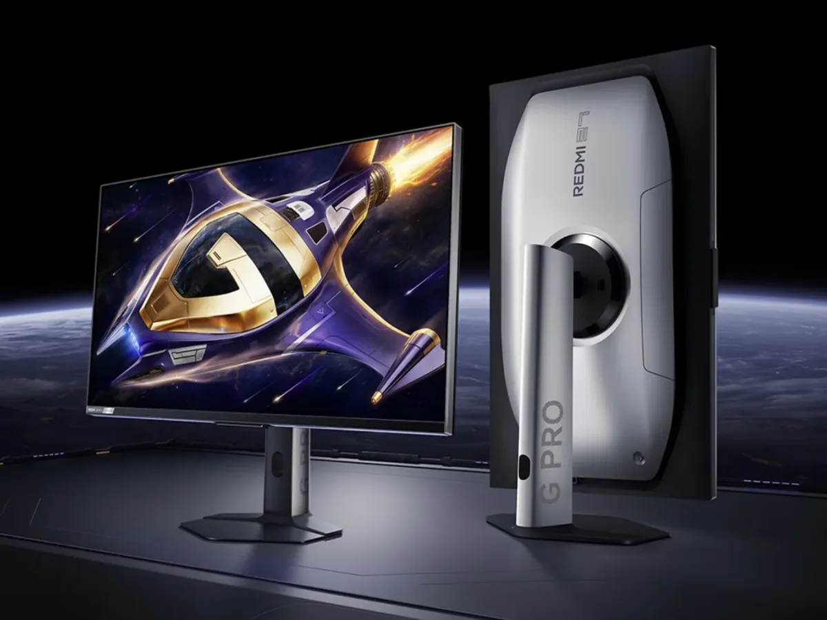 Monitorul Redmi G Pro 27U 2026 cu design modern și iluminare Mini LED.
