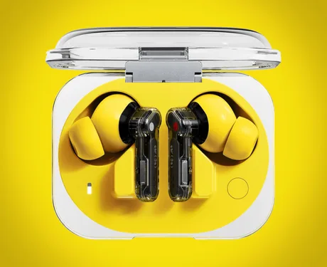 Căști wireless cu design modern și culori vibrante, pregătite pentru lansare.
