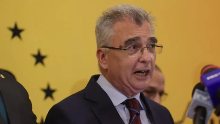 Petrișor Peiu discută despre alegeri anticipate și guvernul minoritar.