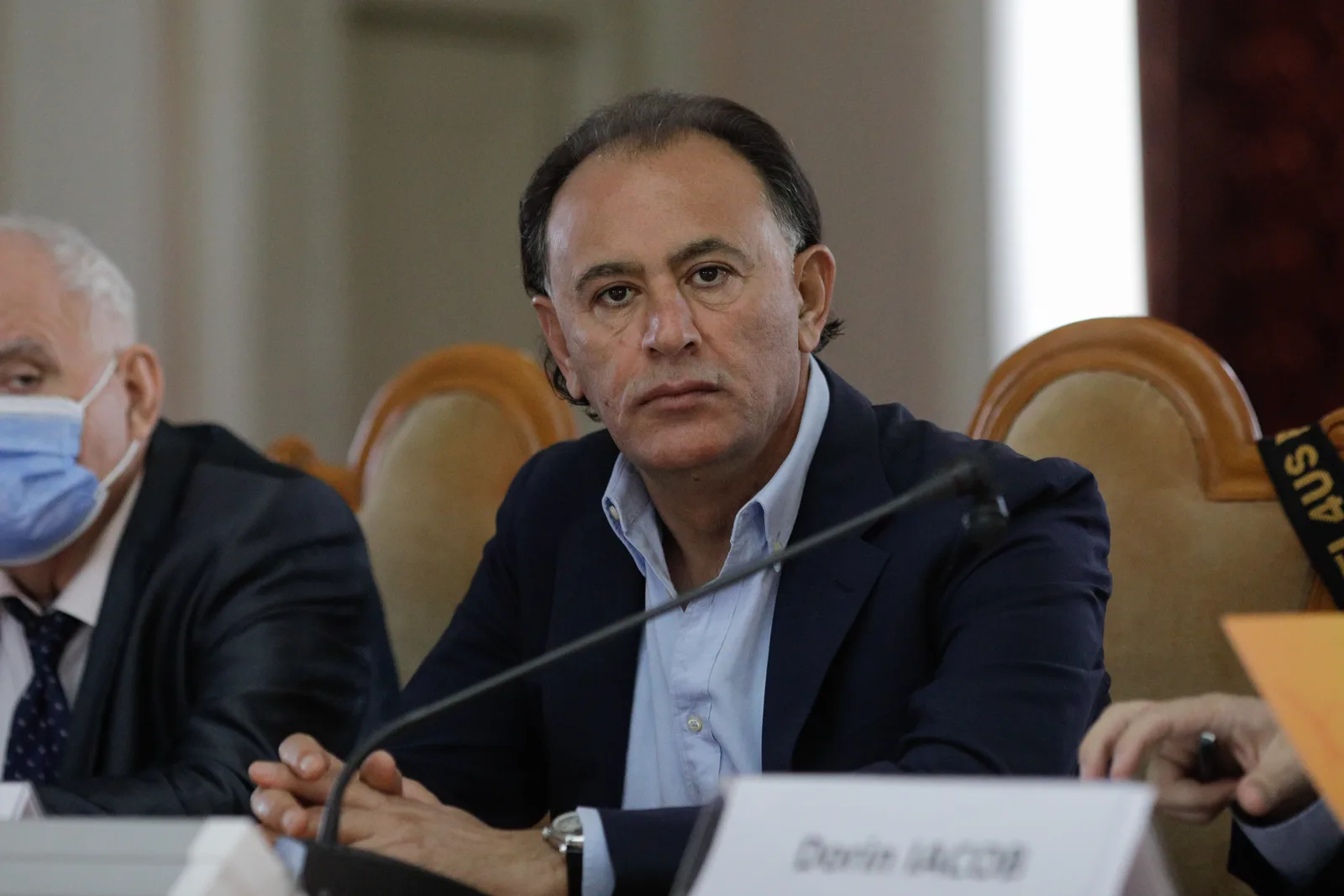 Mohammad Murad discutând despre negocierile interne din AUR pentru ministere.