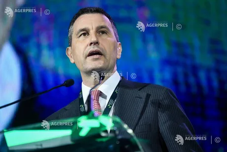 Tánczos Barna discută despre cooperarea cu maghiarii din afara granițelor.