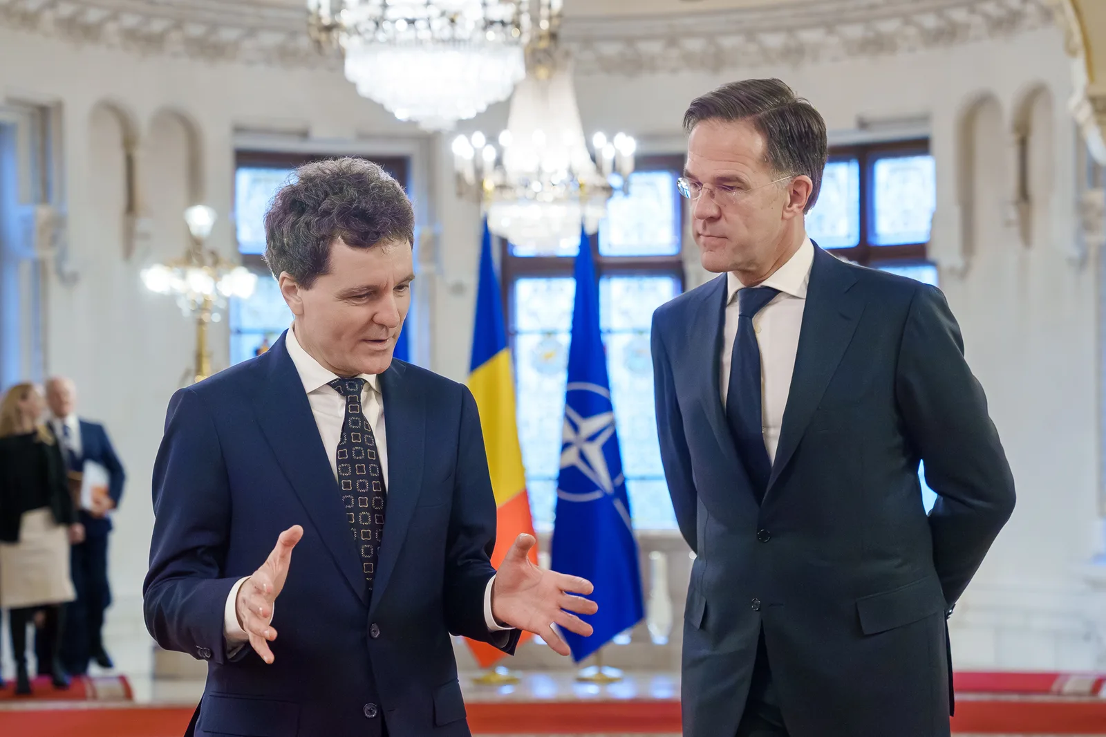 Discuții trilaterale despre securitatea Mării Negre între liderii europeni.