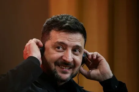 Zelenski discută despre ultimatumul Rusiei pentru retragerea din Donbas.