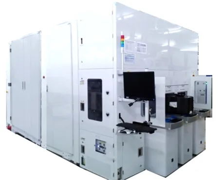 Echipament de gravare avansat pentru plachete de 12 inch, utilizat în tehnologia semiconductorilor.