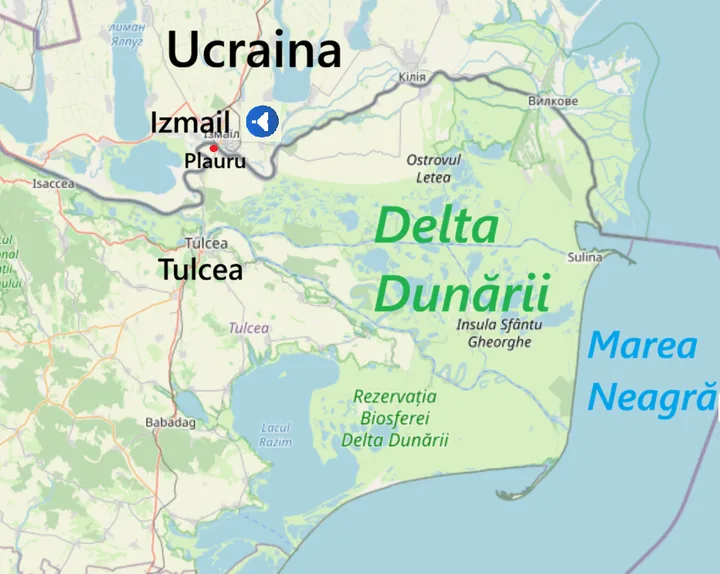 Avioane și elicopter în acțiune pentru monitorizarea spațiului aerian.