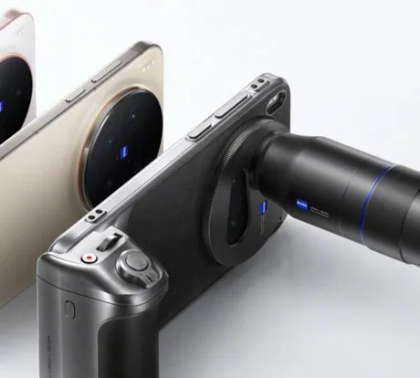 Detalii despre designul telefonului vivo X500 Pro Max și camera sa avansată.