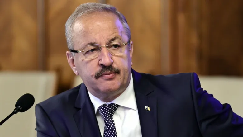 Vasile Dîncu discută despre posibila numire a lui Alexandru Nazare ca premier.