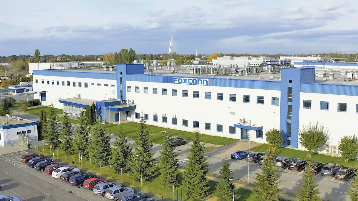 crestere exporturi industriale, industria auto ungaria, revolutia ai - copertă