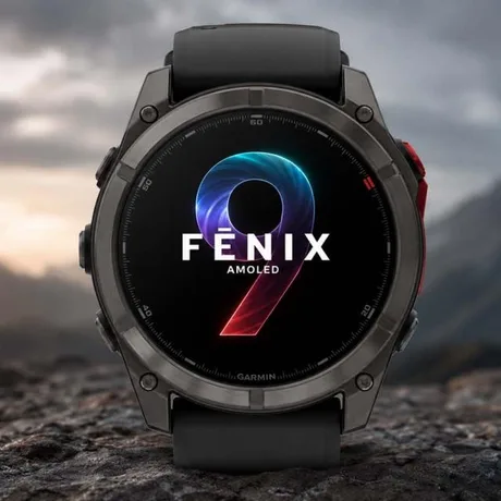 Ceas inteligent Garmin Fenix 9 cu ecran AMOLED și design modern.
