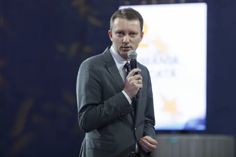 Siegfried Mureșan discutând despre criza politică din România.