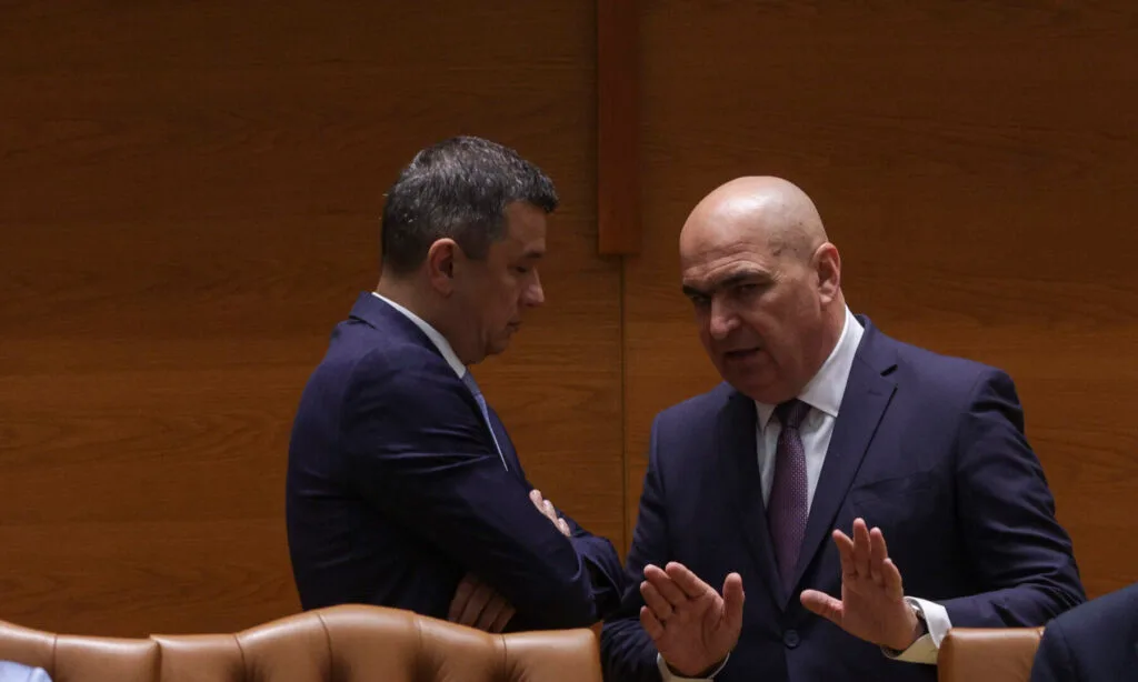Discuții tensionate între liderii politici în contextul crizei guvernamentale.