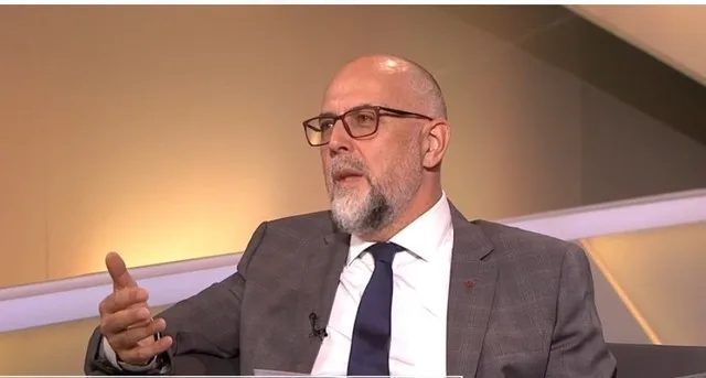 Kelemen Hunor discutând despre arestarea lui Călin Georgescu și implicațiile politice.