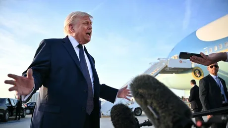 Donald Trump discutând despre negocierile nucleare cu Iranul.