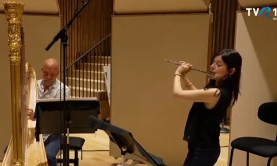 Interpretare a unei lucrări nepublicate de Mozart pentru flaut și harpă.