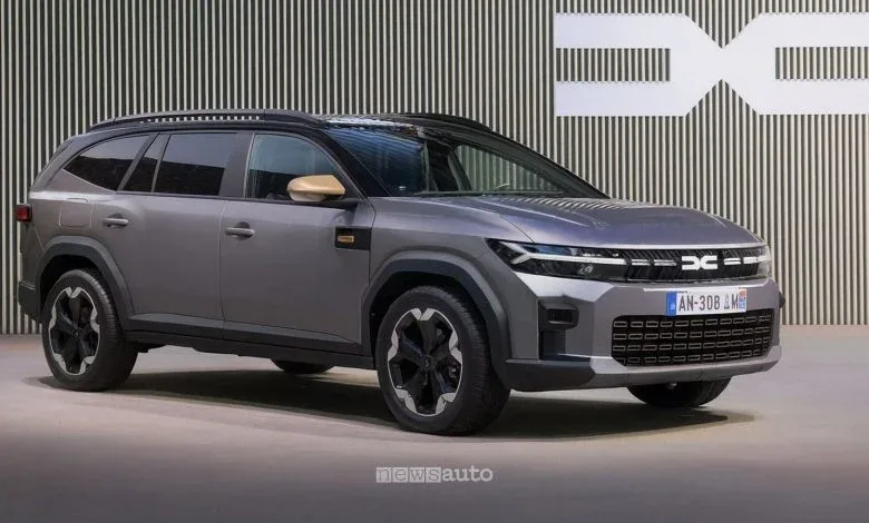 Noua Dacia C-Neo, model fabricat în Turcia, evidențiază schimbările din industria auto.