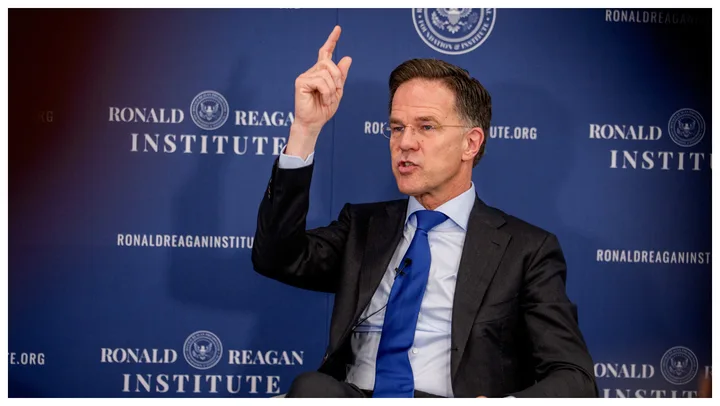 Mark Rutte discută despre angajamentul SUA față de NATO la Bruxelles.