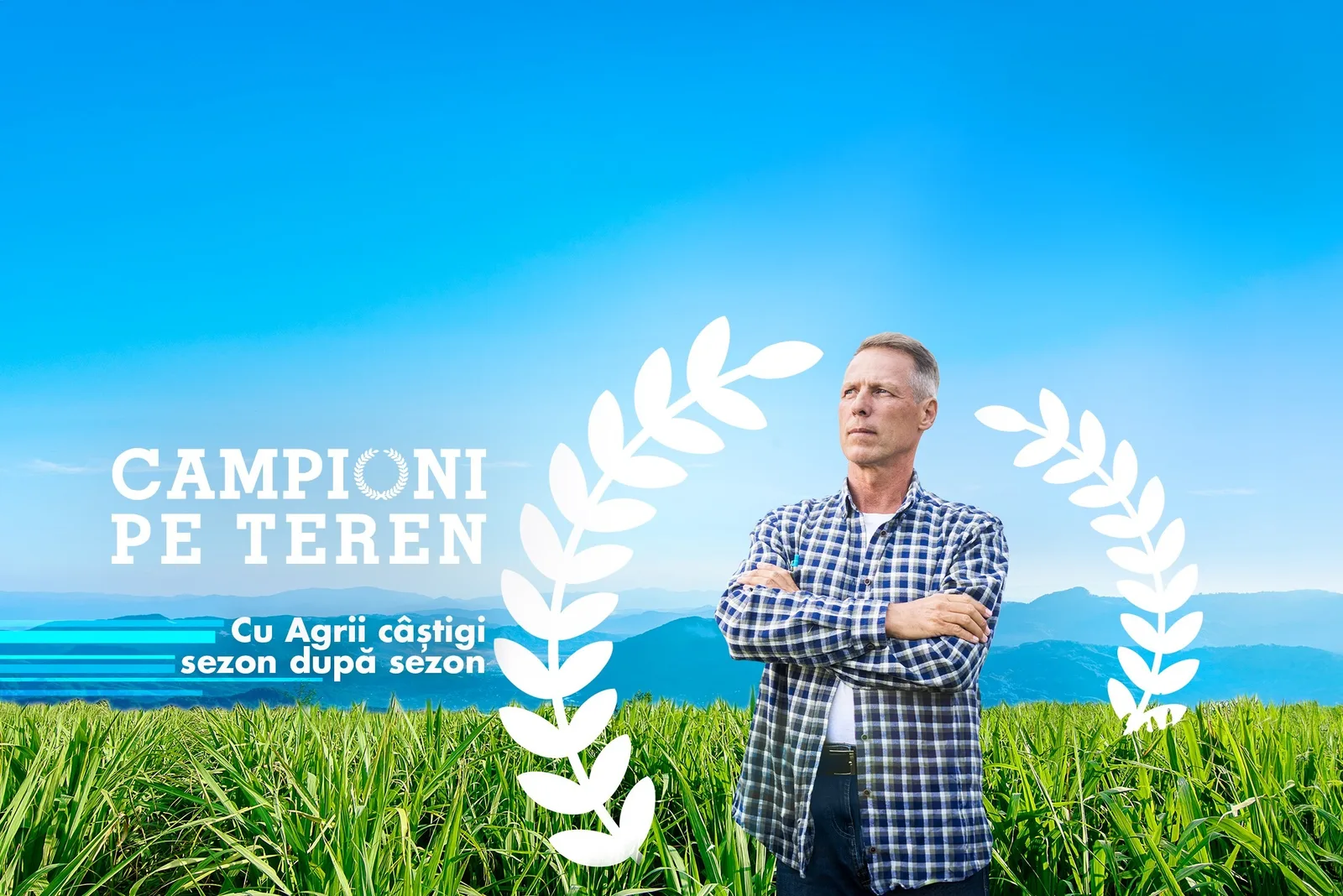 Fermier contemplând câmpurile, simbolizând succesul și transparența în agricultură.