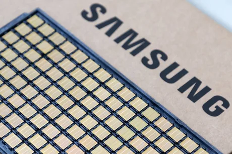 Samsung dezvoltă tehnologie avansată pentru memorie cu lățime mare de bandă.