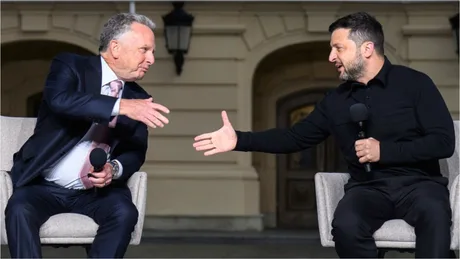 Steve Witkoff și Volodimir Zelenski discutând despre pace la Oslo.
