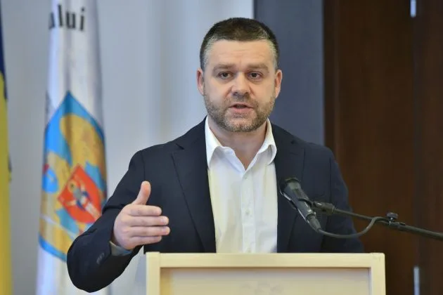 Ciprian Ciucu discută despre reorganizarea Primăriei Capitalei și impactul acesteia.