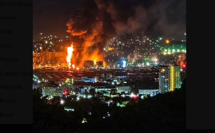 Incendiu puternic în portul Novorossiisk după atacul cu drone.
