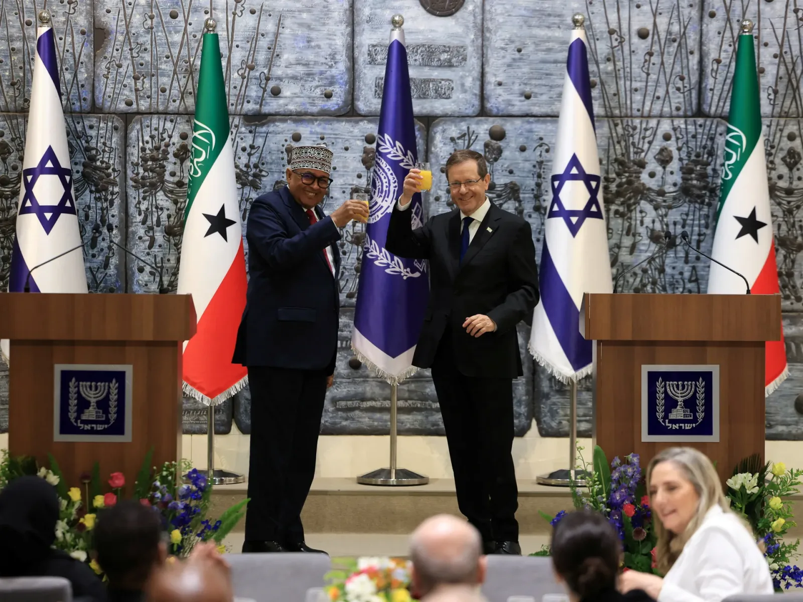 Președintele Somalilandului și liderul israelian sărbătoresc un acord de cooperare strategică.