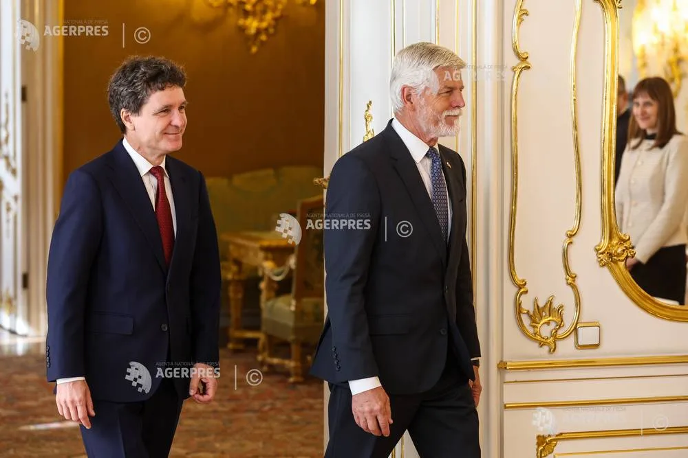 Nicușor Dan și Petr Pavel la o întâlnire oficială la Praga.