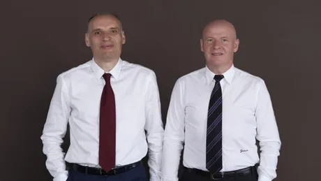 Frații Pavăl, lideri în retailul românesc, cu afaceri în expansiune.