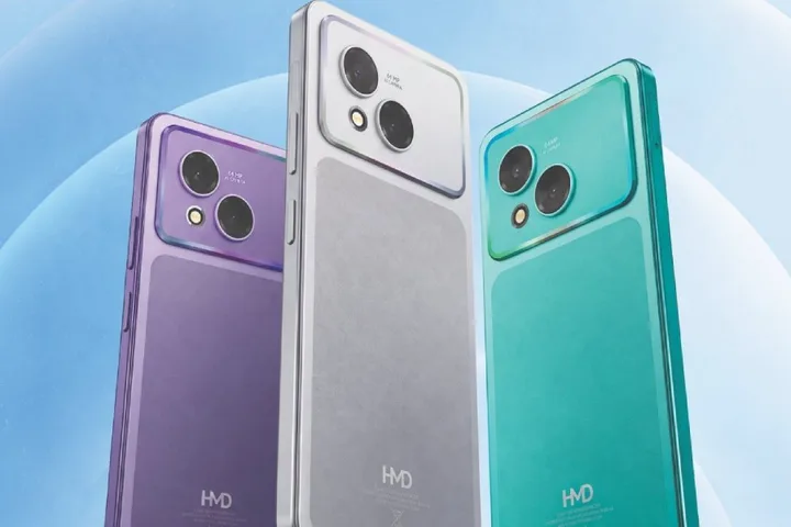 Trei smartphone-uri HMD Vibe 2 Pro 5G în culori diferite, expuse pe un fundal deschis.